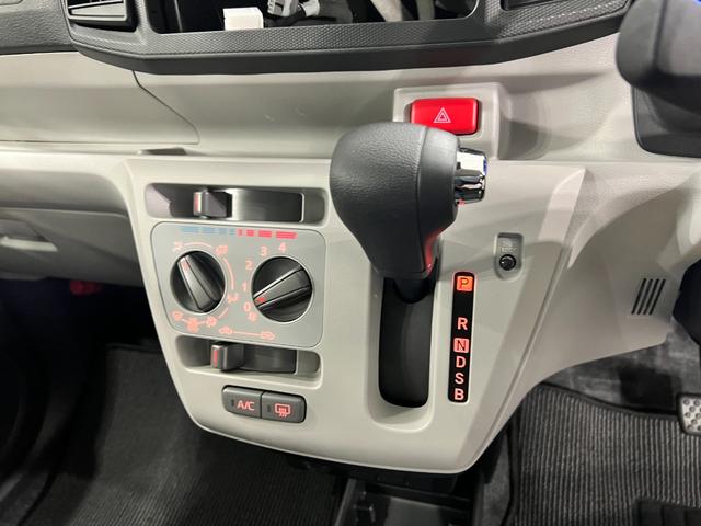 ミライースＸ　ＳＡIII　走行２４６３キロ／ＬＥＤヘッドライト一年保証・走行距離無制限　走行２４６３キロ　助手席エアバック　ＬＥＤヘッドライト　オートライト　オートマチックハイビーム　クリアランスソナー　アイドリングストップ（埼玉県）の中古車