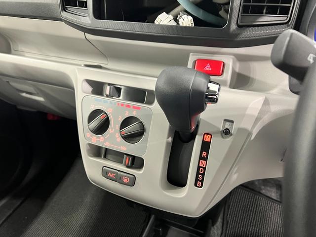 ミライースＸ　ＳＡIII　走行２１２０キロ／ＬＥＤヘッドライト一年保証・走行距離無制限　走行２１２０キロ　助手席エアバック　ＬＥＤヘッドライト　オートライト　オートマチックハイビーム　クリアランスソナー　アイドリングストップ（埼玉県）の中古車