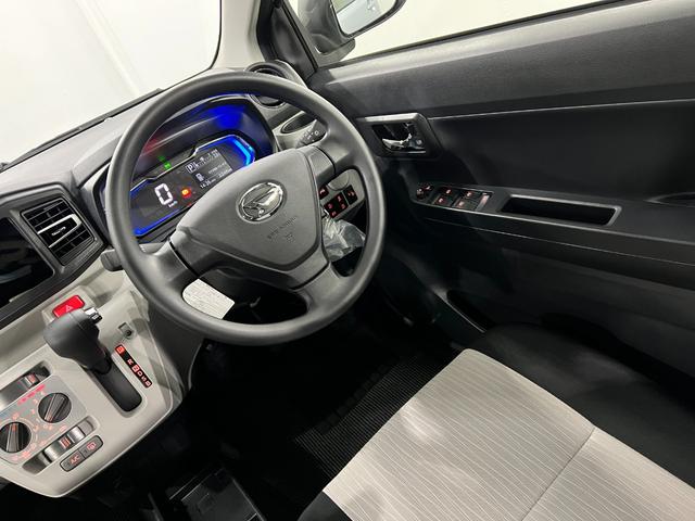 ミライースX SAIII 走行2246キロ/LEDヘッドライト一年保証・走行距離無制限 走行2246キロ 助手席エアバック LEDヘッドライト オートライト オートマチックハイビーム クリアランスソナー アイドリングストップ(埼玉県)の中古車