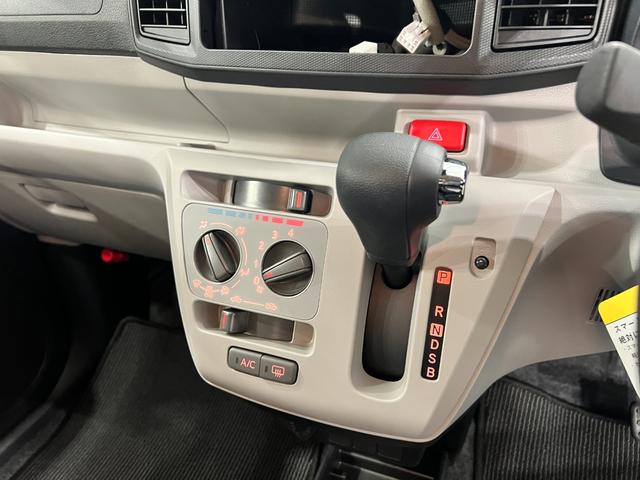 ミライースＸ　ＳＡIII　走行３３６２キロ／ＬＥＤヘッドライト一年保証・走行距離無制限　走行３３６２キロ　助手席エアバック　ＬＥＤヘッドライト　オートライト　オートマチックハイビーム　クリアランスソナー　アイドリングストップ（埼玉県）の中古車