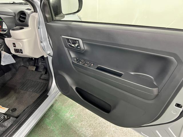 ミライースＸ　ＳＡIII　走行２５２７キロ／ＬＥＤヘッドランプ／マット１年保証距離無制限　走行距離２５２７キロ　純正マット　助手席エアバッグ　クリアランスソナー　ＬＥＤヘッドランプ　アイドリングストップ　電動格納式ドアミラー（埼玉県）の中古車