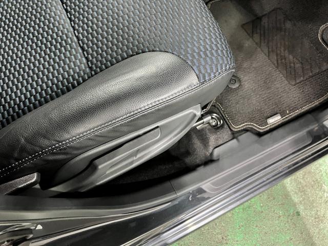 タントカスタムＲＳ　両側パワースライドドア／クリアランスソナーワンオーナー　禁煙車　サイドエアバック　クリアランスソナー　オートマチックハイビーム　オートライト　ＬＥＤヘッドライト　ＬＥＤフォグランプ　ベンチシート　シートヒーター　両側電動スライドドア（埼玉県）の中古車