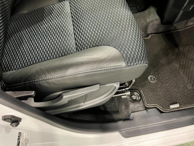 タントカスタムＲＳ　走行１５８６０キロ／クリアランスソナー一年保証・走行距離無制限　走行１５８６０キロ　サイドエアバック　クリアランスソナー　オートマチックハイビーム　オートライト　ＬＥＤヘッドライト　ベンチシート　シートヒーター　両側電動スライドドア（埼玉県）の中古車