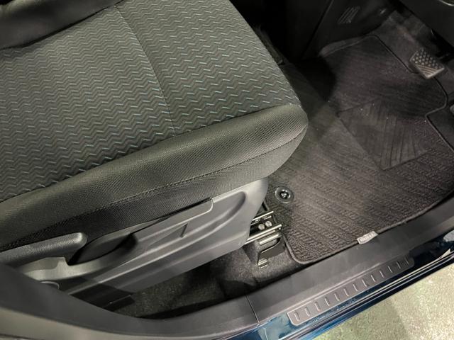 トールカスタムG ターボ 走行35286キロ/LEDヘッドランプ1年保証距離無制限 走行距離35286キロ 純正マット 助手席エアバッグ LEDヘッドランプ アイドリングストップ 両側電動スライドドア オート格納式ドアミラー 電動パーキングブレーキ キーフリー(埼玉県)の中古車