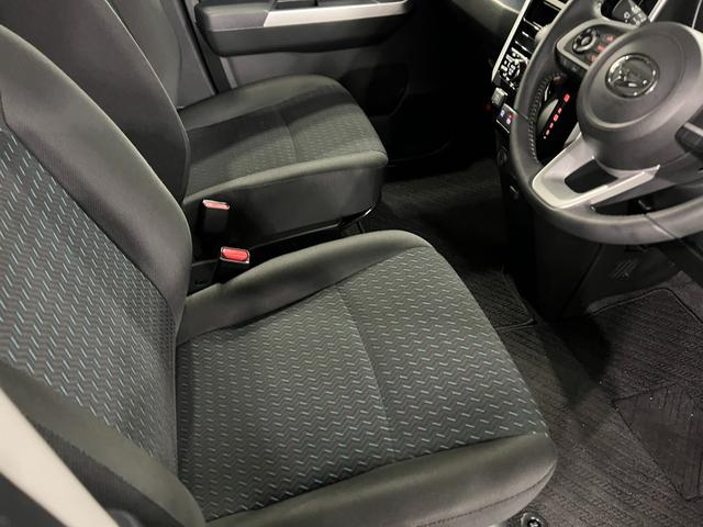 トールカスタムG ターボ 走行35286キロ/LEDヘッドランプ1年保証距離無制限 走行距離35286キロ 純正マット 助手席エアバッグ LEDヘッドランプ アイドリングストップ 両側電動スライドドア オート格納式ドアミラー 電動パーキングブレーキ キーフリー(埼玉県)の中古車