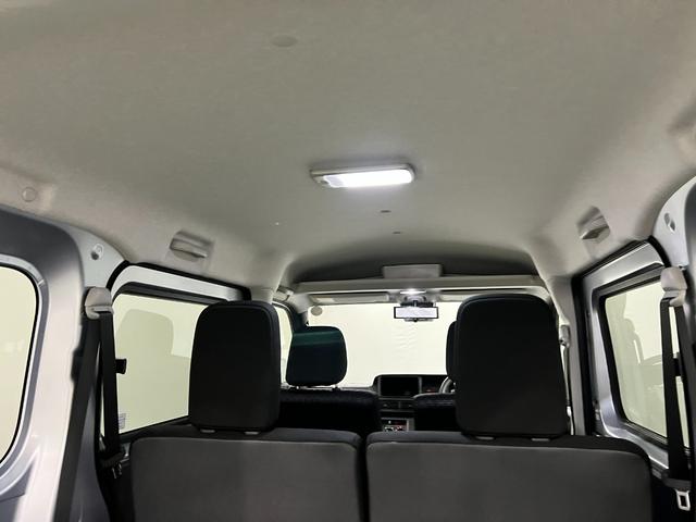 ハイゼットカーゴクルーズ　４ＷＤ／走行３８６２４キロ／ＬＥＤヘッドランプ１年保証距離無制限　走行距離３８６２４キロ　純正マット　助手席エアバッグ　ＬＥＤヘッドランプ　アイドリングストップ　両側電動スライドドア　電動格納式ドアミラー　デジタルインナーミラー（埼玉県）の中古車
