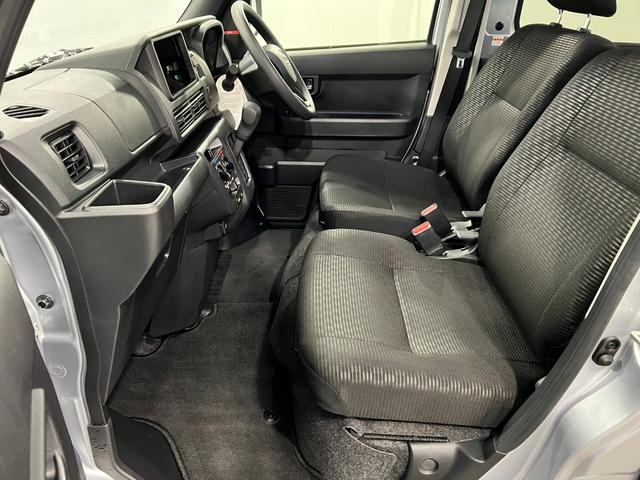 ハイゼットカーゴクルーズ　４ＷＤ／走行３８６２４キロ／ＬＥＤヘッドランプ１年保証距離無制限　走行距離３８６２４キロ　純正マット　助手席エアバッグ　ＬＥＤヘッドランプ　アイドリングストップ　両側電動スライドドア　電動格納式ドアミラー　デジタルインナーミラー（埼玉県）の中古車