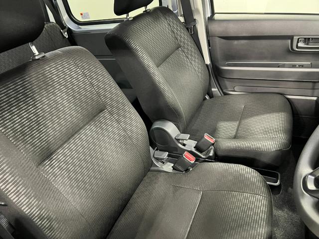 ハイゼットカーゴクルーズ　４ＷＤ／走行３８６２４キロ／ＬＥＤヘッドランプ１年保証距離無制限　走行距離３８６２４キロ　純正マット　助手席エアバッグ　ＬＥＤヘッドランプ　アイドリングストップ　両側電動スライドドア　電動格納式ドアミラー　デジタルインナーミラー（埼玉県）の中古車