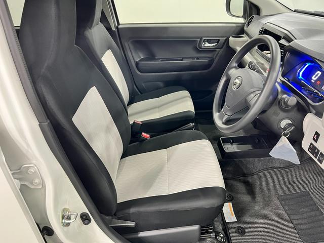 ミライースＸ　ＳＡIII　走行６６９４キロ／ＬＥＤヘッドランプ／マット１年保証距離無制限　走行距離６６９４キロ　純正マット　助手席エアバッグ　クリアランスソナー　ＬＥＤヘッドランプ　アイドリングストップ　電動格納式ドアミラー（東京都）の中古車