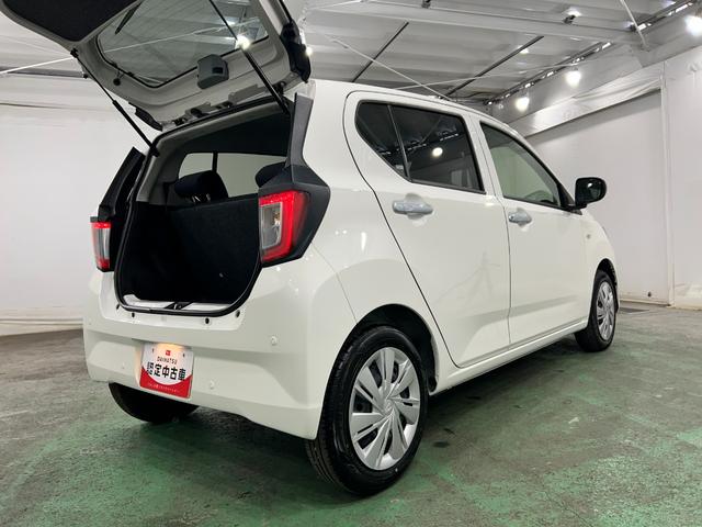 ミライースＸ　ＳＡIII　走行６６９４キロ／ＬＥＤヘッドランプ／マット１年保証距離無制限　走行距離６６９４キロ　純正マット　助手席エアバッグ　クリアランスソナー　ＬＥＤヘッドランプ　アイドリングストップ　電動格納式ドアミラー（東京都）の中古車