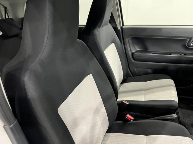 ミライースＸ　ＳＡIII　走行６６９４キロ／ＬＥＤヘッドランプ／マット１年保証距離無制限　走行距離６６９４キロ　純正マット　助手席エアバッグ　クリアランスソナー　ＬＥＤヘッドランプ　アイドリングストップ　電動格納式ドアミラー（東京都）の中古車