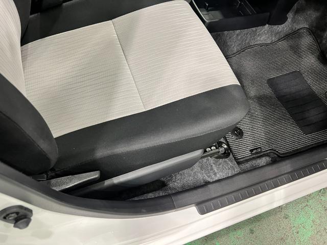 ミライースＸ　ＳＡIII　走行１２４６キロ／ＬＥＤヘッドランプ／マット（東京都）の中古車