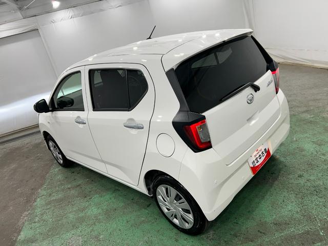 ミライースＸ　ＳＡIII　走行１２４６キロ／ＬＥＤヘッドランプ／マット（東京都）の中古車
