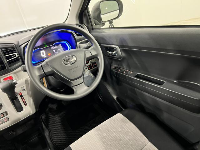 ミライースＸ　ＳＡIII　走行１２４６キロ／ＬＥＤヘッドランプ／マット（東京都）の中古車