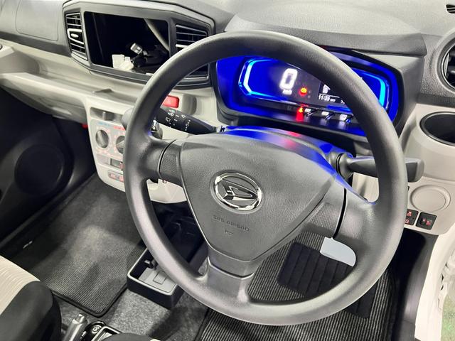 ミライースＸ　ＳＡIII　走行１２４６キロ／ＬＥＤヘッドランプ／マット（東京都）の中古車