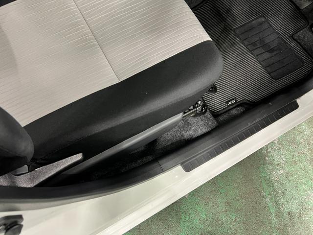 ミライースＸ　ＳＡIII　走行１８８０キロ／ＬＥＤヘッドランプ／マット１年保証距離無制限　走行距離１８８０キロ　純正マット　ＬＥＤヘッドランプ　アイドリングストップ　キーレスエントリー　電動格納式ドアミラー（埼玉県）の中古車