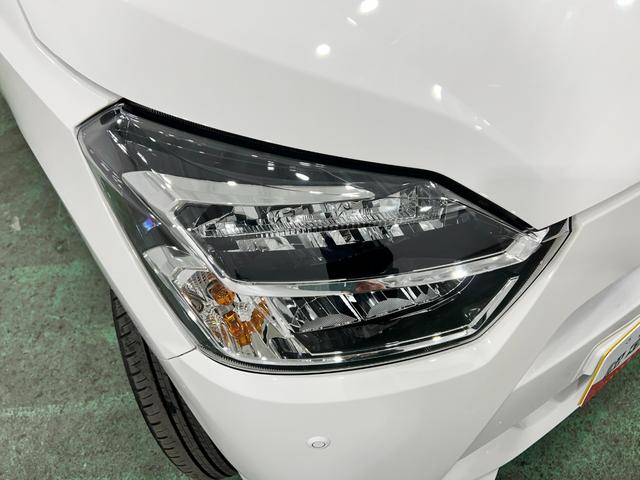 ミライースＸ　ＳＡIII　走行１８８０キロ／ＬＥＤヘッドランプ／マット１年保証距離無制限　走行距離１８８０キロ　純正マット　ＬＥＤヘッドランプ　アイドリングストップ　キーレスエントリー　電動格納式ドアミラー（埼玉県）の中古車