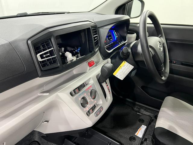 ミライースＸ　ＳＡIII　走行１８８０キロ／ＬＥＤヘッドランプ／マット１年保証距離無制限　走行距離１８８０キロ　純正マット　ＬＥＤヘッドランプ　アイドリングストップ　キーレスエントリー　電動格納式ドアミラー（埼玉県）の中古車