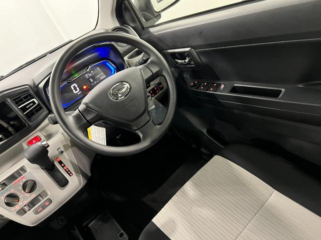 ミライースＸ　ＳＡIII　走行１８８０キロ／ＬＥＤヘッドランプ／マット１年保証距離無制限　走行距離１８８０キロ　純正マット　ＬＥＤヘッドランプ　アイドリングストップ　キーレスエントリー　電動格納式ドアミラー（埼玉県）の中古車