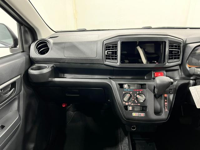 ミライースＬ　ＳＡIII　走行３０２８キロ／オートライト／マット１年保証距離無制限　走行距離３０２８キロ　フロアマット　助手席エアバッグ　クリアランスソナー　オートマチックハイビーム　オートライト　アイドリングストップ（東京都）の中古車