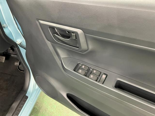 ミライースL SAIII 走行2844キロ/オートライト/マット1年保証距離無制限 走行距離2844キロ フロアマット 助手席エアバッグ クリアランスソナー オートマチックハイビーム オートライト アイドリングストップ キーレスエントリー(埼玉県)の中古車