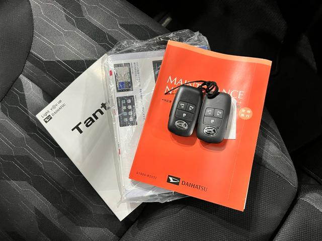 タントファンクロス 走行20021キロ/クリアランスソナー一年保証・走行距離無制限 走行20021キロ サイドエアバック クリアランスソナー オートマチックハイビーム オートライト LEDヘッドライト ベンチシート シートヒーター 両側電動スライドドア(埼玉県)の中古車
