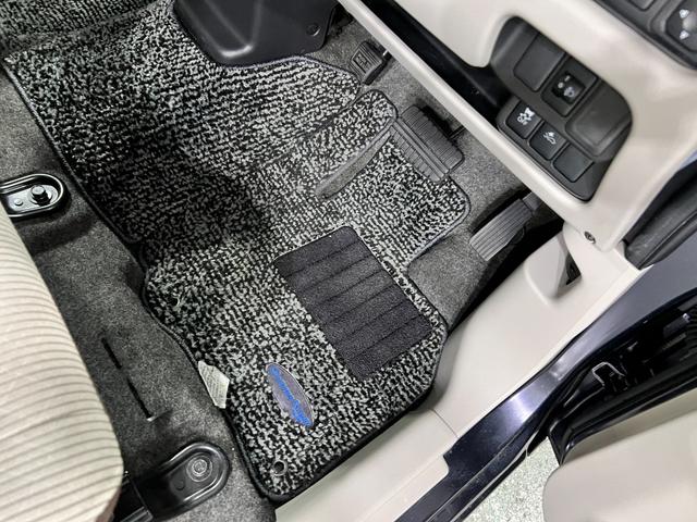デイズＪ　走行３０４５３キロ／車検整備付／ドラレコ一年保証・走行距離無制限走行３０４５３キロ　車検整備付　助手席エアバック　純正カーペットマット　ドラレコ　ベンチシート（埼玉県）の中古車
