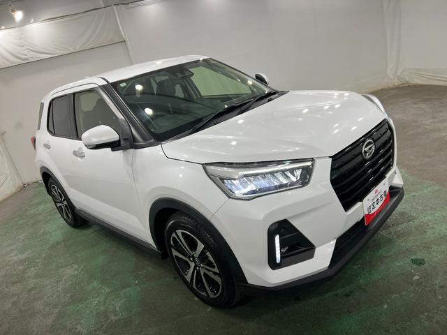 ロッキープレミアムG 走行52458キロ/LEDヘッドランプ/マット1年保証距離無制限 走行距離52458キロ 純正マット サイドエアバッグ LEDヘッドランプ アイドリングストップ シートヒーター オート格納式ドアミラー 電動パーキングブレーキ キーフリー(埼玉県)の中古車