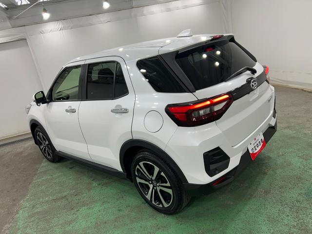 ロッキープレミアムG 走行52458キロ/LEDヘッドランプ/マット1年保証距離無制限 走行距離52458キロ 純正マット サイドエアバッグ LEDヘッドランプ アイドリングストップ シートヒーター オート格納式ドアミラー 電動パーキングブレーキ キーフリー(埼玉県)の中古車