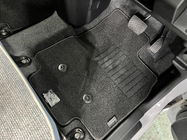ムーヴキャンバスストライプスGターボ 走行39930キロ/クリアランスソナー一年保証・走行距離無制限 走行39930キロ サイドエアバック クリアランスソナー オートマチックハイビーム オートライト LEDヘッドライト ベンチシート シートヒーター 両側電動スライドドア(埼玉県)の中古車