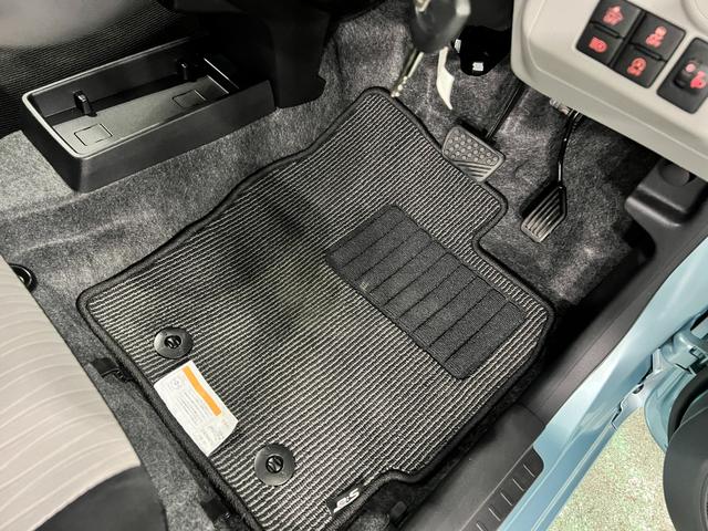 ミライースＸ　ＳＡIII　走行３２２６キロ／ＬＥＤヘッドランプ／マット１年保証距離無制限　走行距離３２２６キロ　純正カーペットマット　助手席エアバッグ　クリアランスソナー　オートマチックハイビーム　オートライト　ＬＥＤヘッドランプ　アイドリングストップ　キーレス（埼玉県）の中古車