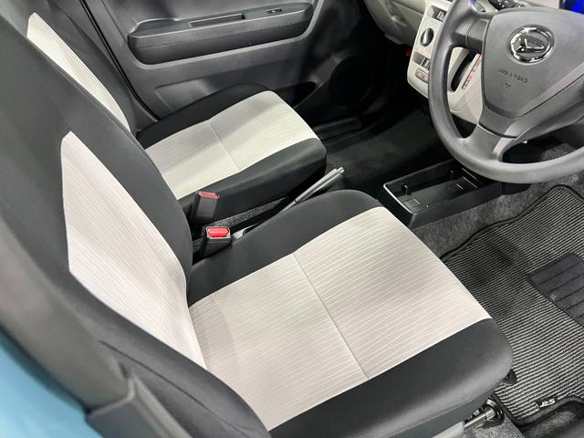 ミライースＸ　ＳＡIII　走行３２２６キロ／ＬＥＤヘッドランプ／マット１年保証距離無制限　走行距離３２２６キロ　純正カーペットマット　助手席エアバッグ　クリアランスソナー　オートマチックハイビーム　オートライト　ＬＥＤヘッドランプ　アイドリングストップ　キーレス（埼玉県）の中古車