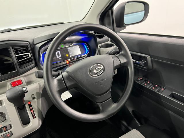 ミライースＸ　ＳＡIII　走行５５４５キロ／ＬＥＤヘッドランプ／マット１年保証距離無制限　走行距離５５４５キロ　純正マット　助手席エアバッグ　クリアランスソナー　オートマチックハイビーム　オートライト　ＬＥＤヘッドランプ　アイドリングストップ　電動格納式ドアミラー（埼玉県）の中古車