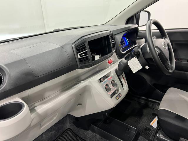 ミライースＸ　ＳＡIII　走行５５４５キロ／ＬＥＤヘッドランプ／マット１年保証距離無制限　走行距離５５４５キロ　純正マット　助手席エアバッグ　クリアランスソナー　オートマチックハイビーム　オートライト　ＬＥＤヘッドランプ　アイドリングストップ　電動格納式ドアミラー（埼玉県）の中古車