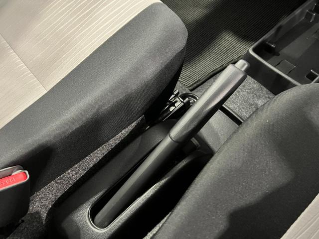 ミライースＸ　ＳＡIII　走行５５４５キロ／ＬＥＤヘッドランプ／マット１年保証距離無制限　走行距離５５４５キロ　純正マット　助手席エアバッグ　クリアランスソナー　オートマチックハイビーム　オートライト　ＬＥＤヘッドランプ　アイドリングストップ　電動格納式ドアミラー（埼玉県）の中古車