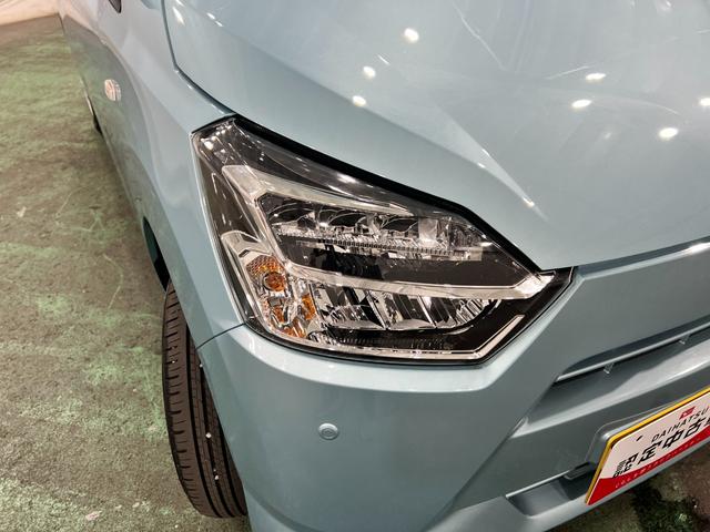 ミライースX SAIII 走行2619キロ/LEDヘッドライト一年保証・走行距離無制限 走行2619キロ 助手席エアバック LEDヘッドライト オートライト オートマチックハイビーム クリアランスソナー アイドリングストップ(埼玉県)の中古車