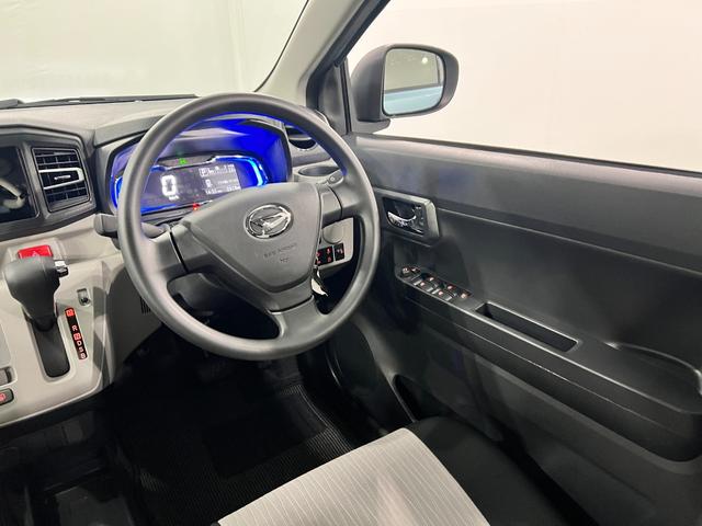 ミライースX SAIII 走行2619キロ/LEDヘッドライト一年保証・走行距離無制限 走行2619キロ 助手席エアバック LEDヘッドライト オートライト オートマチックハイビーム クリアランスソナー アイドリングストップ(埼玉県)の中古車