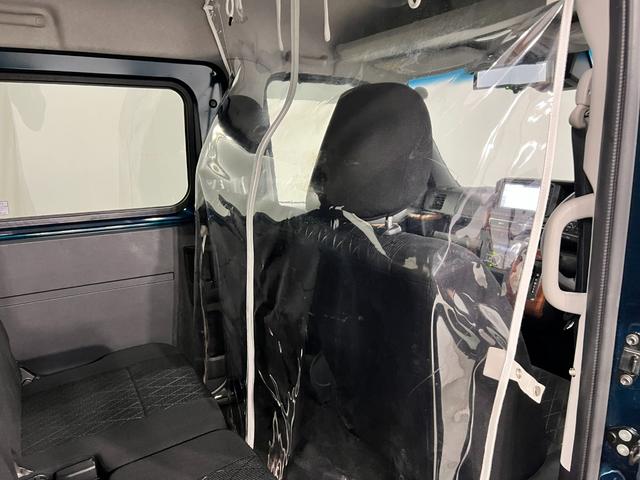 アトレーRS 車検整備付/走行67299キロ/ナビ/間仕切カーテン1年保証距離無制限 走行距離67299キロ 純正フルセグナビ バックカメラ ドラレコ 純正マット LEDヘッドランプ アイドリングストップ 両側電動スライドドア オート格納式ドアミラー キーフリー(埼玉県)の中古車