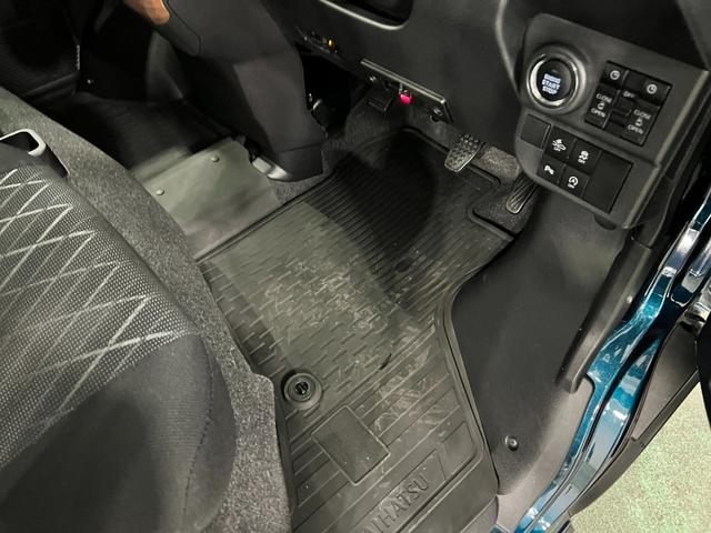 アトレーRS 車検整備付/走行67299キロ/ナビ/間仕切カーテン1年保証距離無制限 走行距離67299キロ 純正フルセグナビ バックカメラ ドラレコ 純正マット LEDヘッドランプ アイドリングストップ 両側電動スライドドア オート格納式ドアミラー キーフリー(埼玉県)の中古車