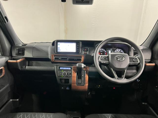 アトレーRS 車検整備付/走行67299キロ/ナビ/間仕切カーテン1年保証距離無制限 走行距離67299キロ 純正フルセグナビ バックカメラ ドラレコ 純正マット LEDヘッドランプ アイドリングストップ 両側電動スライドドア オート格納式ドアミラー キーフリー(埼玉県)の中古車