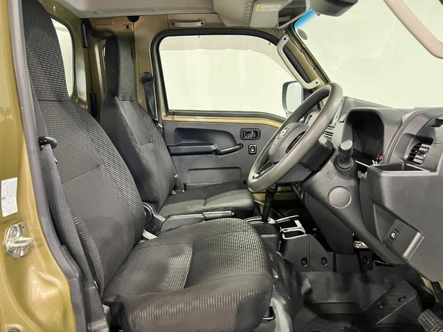 ハイゼットトラックジャンボエクストラ　４ＷＤ／走行２６１５５キロ／ＬＥＤランプ１年保証距離無制限　走行距離２６１５５キロ　ＣＤチューナー　純正マット　クリアランスソナー　オートマチックハイビーム　ＬＥＤヘッドランプ　アイドリングストップ　荷台作業灯　電動格納式ドアミラー（埼玉県）の中古車