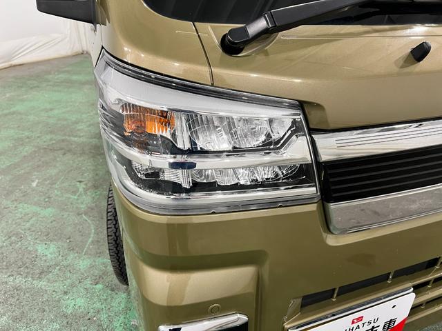 ハイゼットトラックジャンボエクストラ　４ＷＤ／走行２６１５５キロ／ＬＥＤランプ１年保証距離無制限　走行距離２６１５５キロ　ＣＤチューナー　純正マット　クリアランスソナー　オートマチックハイビーム　ＬＥＤヘッドランプ　アイドリングストップ　荷台作業灯　電動格納式ドアミラー（埼玉県）の中古車