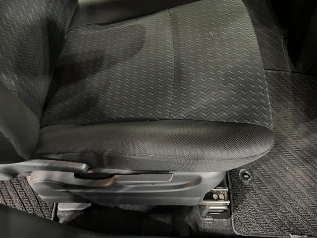トールカスタムG ターボ 走行72571キロ/ナビ/バックカメラ一年保証・走行距離無制限走行72571キロ フルセグナビ ブルートゥース バックカメラ ETC クリアランスソナー オートライト LEDヘッドライト 両側電動スライドドア(埼玉県)の中古車
