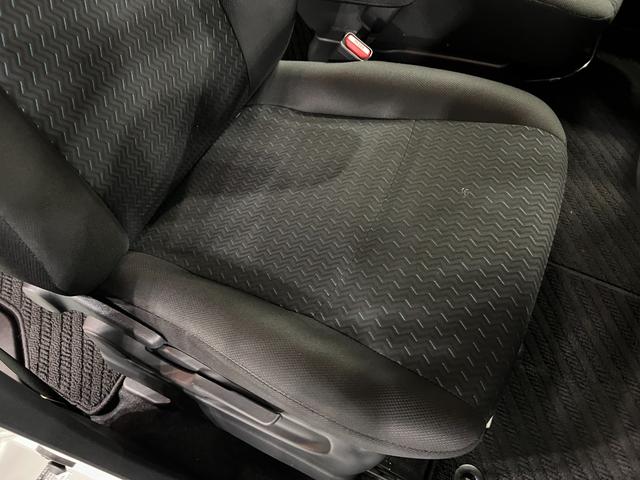 トールカスタムG ターボ 走行72571キロ/ナビ/バックカメラ一年保証・走行距離無制限走行72571キロ フルセグナビ ブルートゥース バックカメラ ETC クリアランスソナー オートライト LEDヘッドライト 両側電動スライドドア(埼玉県)の中古車
