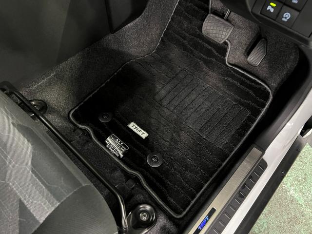 タフトGターボ クロムベンチャー 走行29428キロ/ナビドラレコ1年保証距離無制限 走行距離29428キロ 純正フルセグナビ バックカメラ ドラレコ 純正マット サイドエアバッグ LEDヘッドランプ アイドリングストップ シートヒーター オート格納式ドアミラー(埼玉県)の中古車