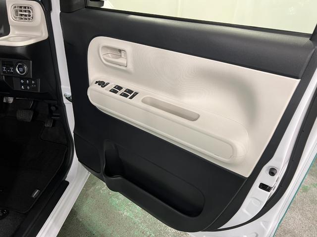 ムーヴキャンバスストライプスＸ　走行１０３８２キロ／車検整備付一年保証・走行距離無制限　走行１０３８２キロ　サイドエアバック　クリアランスソナー　オートマチックハイビーム　オートライト　ベンチシート　シートヒーター　両側電動スライドドア（埼玉県）の中古車