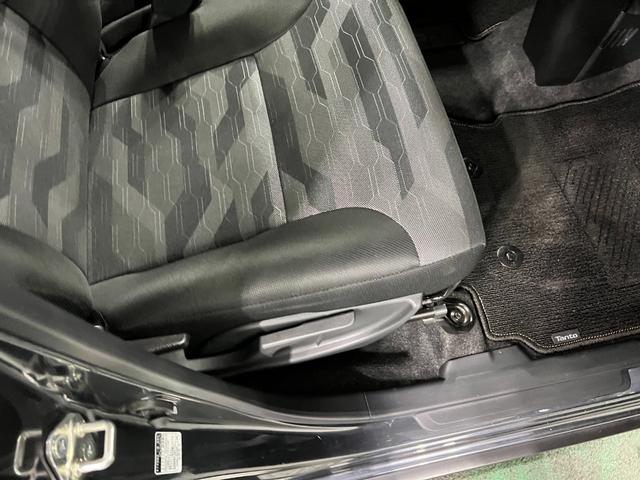 タントファンクロスターボ 走行24512キロ/クリアランスソナー一年保証・走行距離無制限 走行24512キロ サイドエアバック クリアランスソナー オートマチックハイビーム オートライト LEDヘッドライト ベンチシート シートヒーター 両側電動スライドドア(埼玉県)の中古車