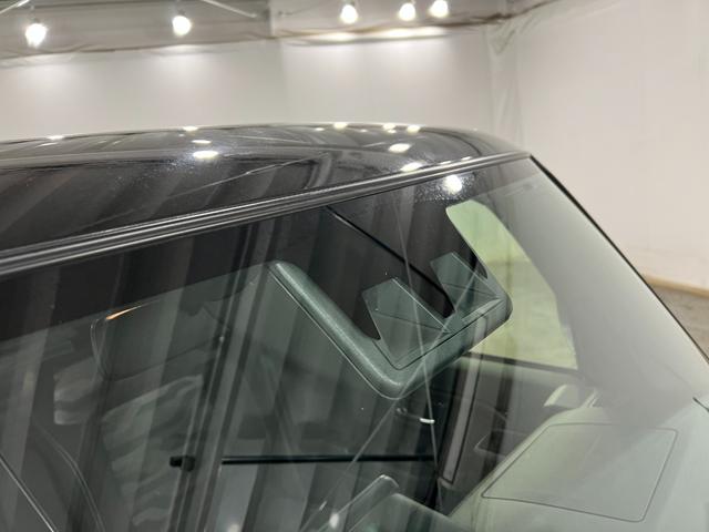 タフトGターボ クロムベンチャー 走行35222キロ/純正マット1年保証距離無制限 走行距離35222キロ 純正マット サイドエアバッグ LEDヘッドランプ アイドリングストップ オート格納式ドアミラー 電動パーキングブレーキ(埼玉県)の中古車