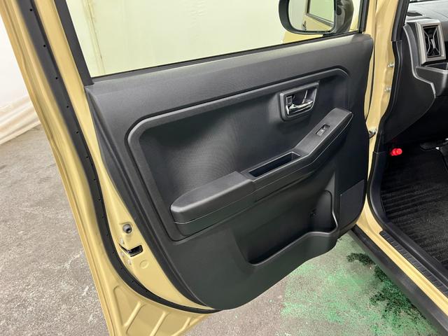タフトGターボ クロムベンチャー 走行35222キロ/純正マット1年保証距離無制限 走行距離35222キロ 純正マット サイドエアバッグ LEDヘッドランプ アイドリングストップ オート格納式ドアミラー 電動パーキングブレーキ(埼玉県)の中古車