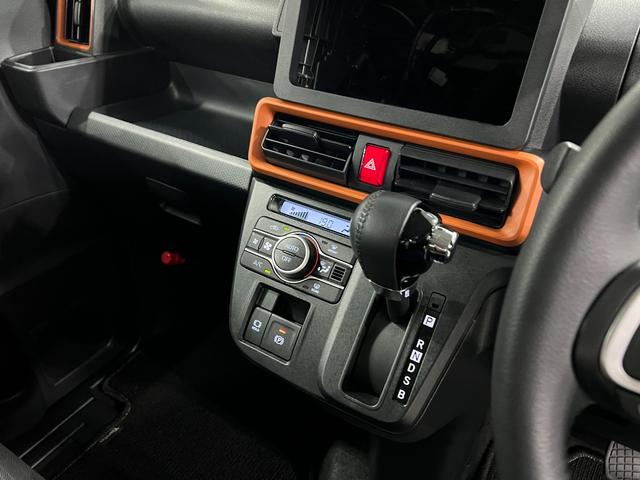 タントファンクロスターボ　走行２９３７３キロ／ＬＥＤヘッドランプ１年保証距離無制限　走行距離２９３７３キロ　純正マット　サイドエアバッグ　ＬＥＤヘッドランプ　アイドリングストップ　シートヒーター　両側電動スライドドア　電動パーキングブレーキ　キーフリー（埼玉県）の中古車